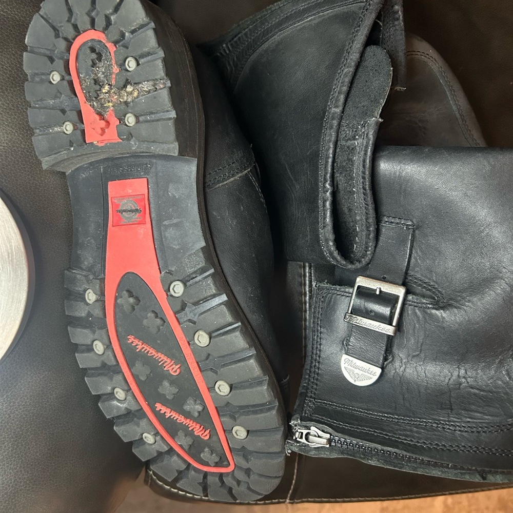 Milwaukee Men's Engineering Motorcycle Boots